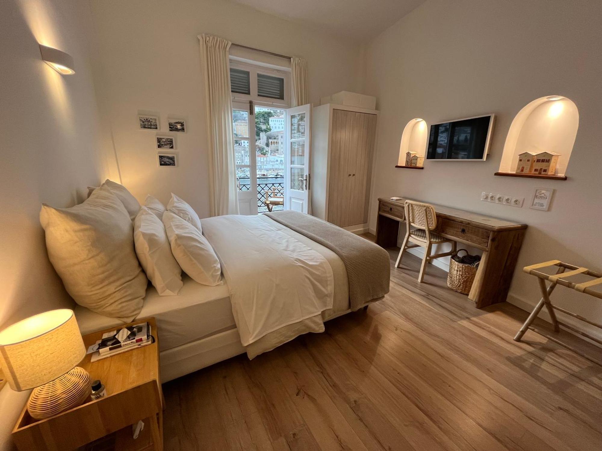 Estia Hydra Hotel ภายนอก รูปภาพ