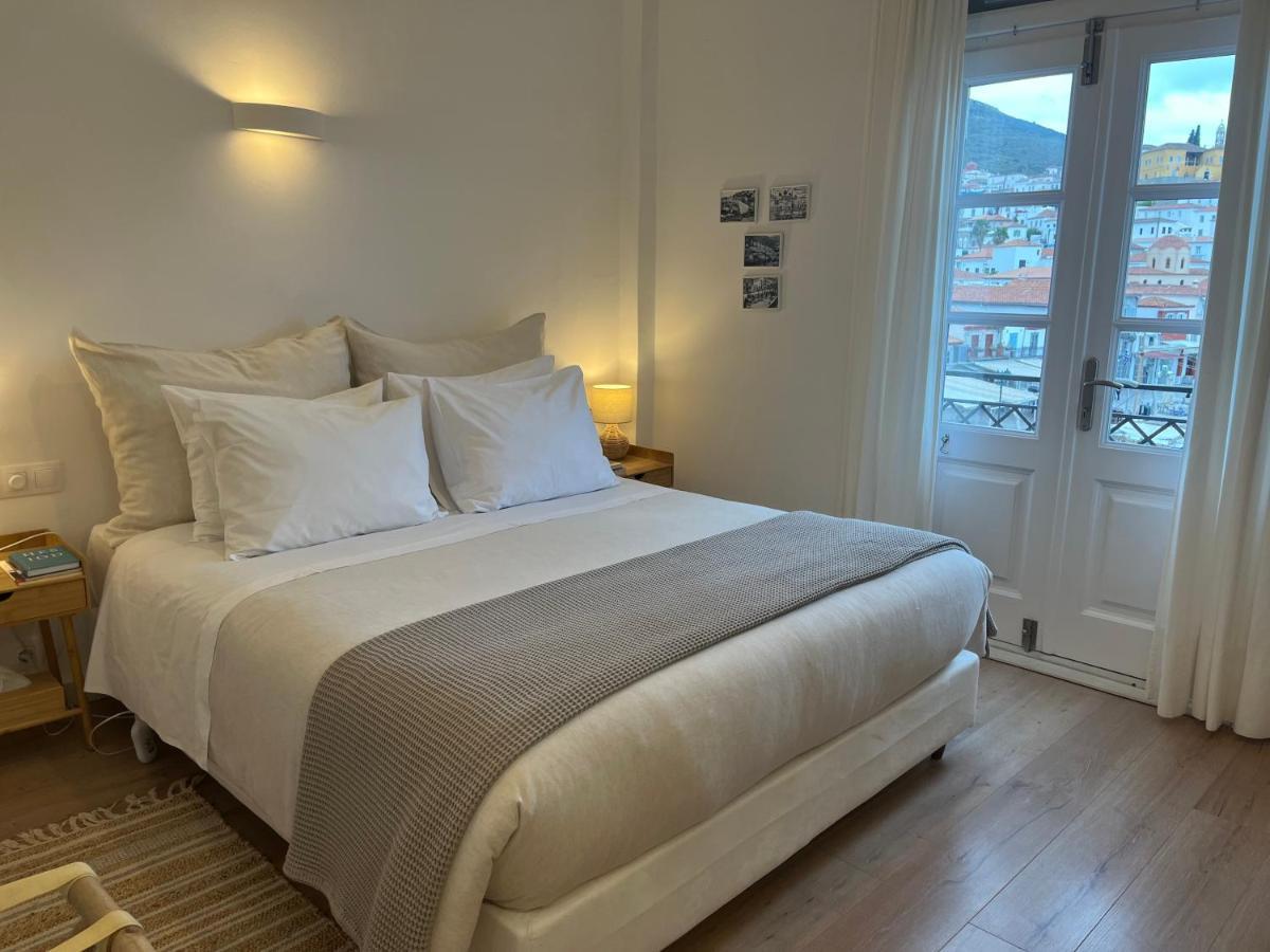 Estia Hydra Hotel ภายนอก รูปภาพ